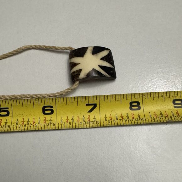 Batik Bone Star Pendant on Hemp Cord – 14 Inch Boho Choker necklace - Picture 3 of 8
